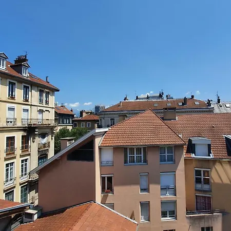 #j1 Escale Grenobloise Splendid Building Pedestrian Center * Grenoble