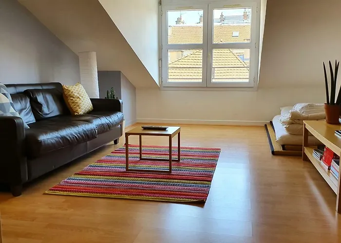 #j1 Escale Grenobloise Splendid Building Pedestrian Center