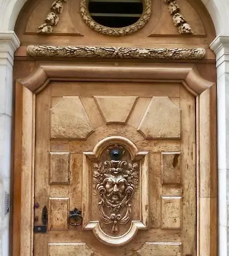 #j1 Escale Grenobloise Splendid Building Pedestrian Center Grenoble